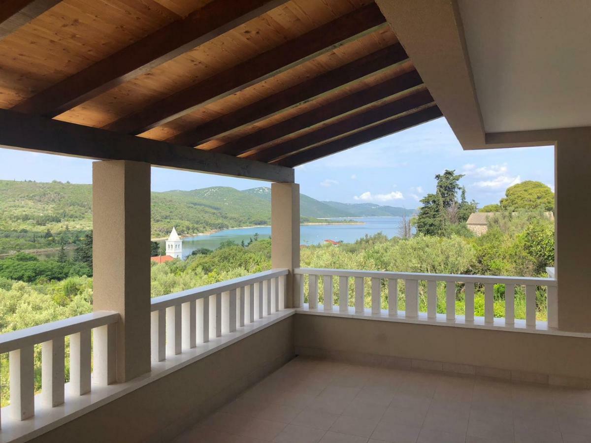 Paradise Brbinj 外观 照片